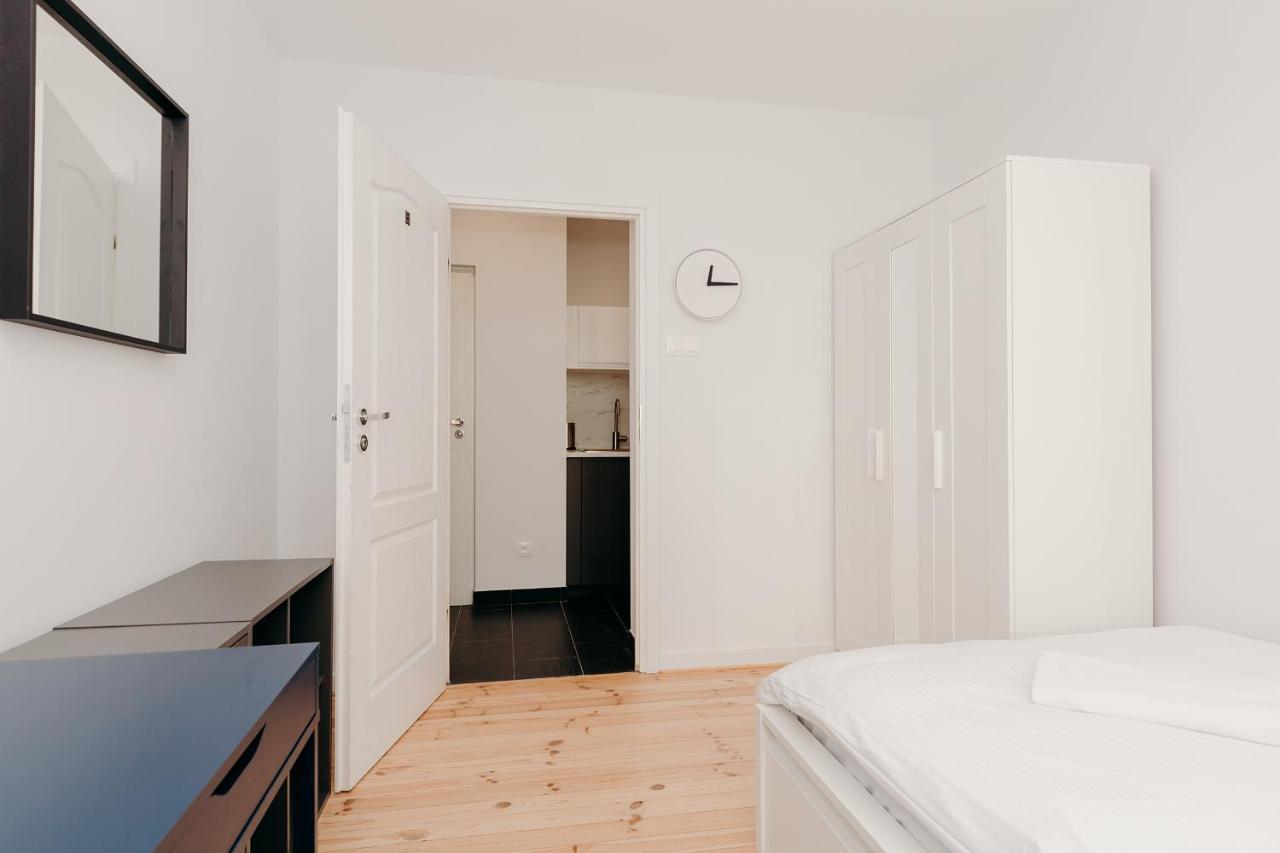 Shortstaypoland Jana Pawla Apartment